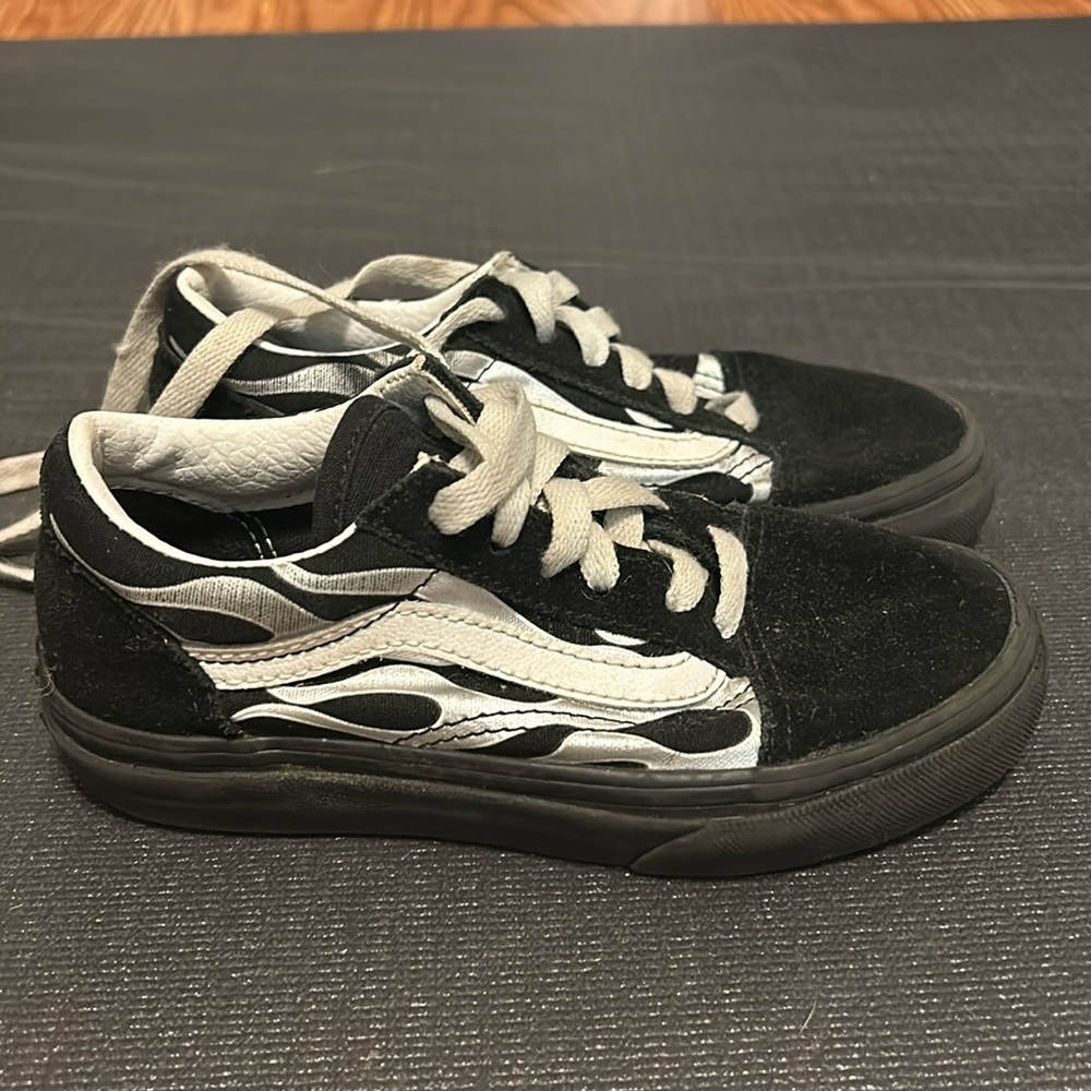 Kids Metallic Flame Vans